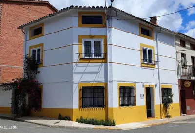 Edificio en el que se encuentra la casa o chalet