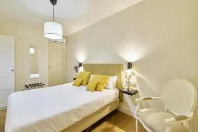 Cama o camas de una habitación en Estudios Bordadores by Valdesierra