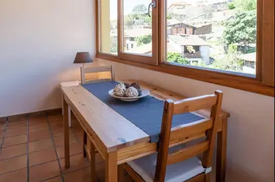 Plano de Casa Rural La Vera, Terraza con Barbacoa y Vistas a la Sierra