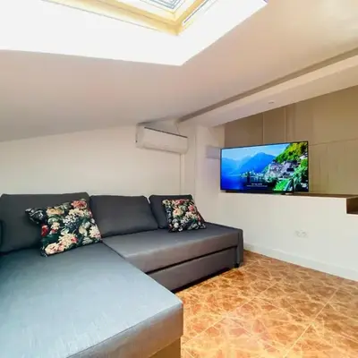 APARTAMENTO TURISTICO ATICO LA TABERNA