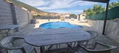 Piscina en o cerca de Tio Claudio
