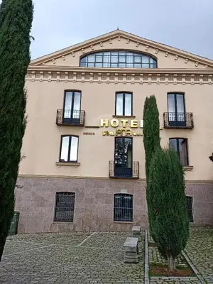 Edificio en el que se encuentra el hotel