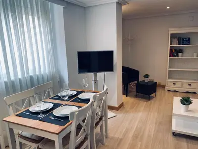 Una televisión o centro de entretenimiento en SAN JUSTO 6 by Salamancavacacional