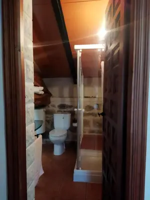 Un baño de Las Henrenes
