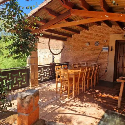 Un patio o zona al aire libre en Complejo Oasis Beach sobre el Rio