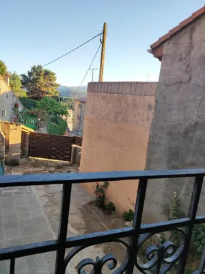 Un balcón o terraza de CASA RURAL EL TOLEO