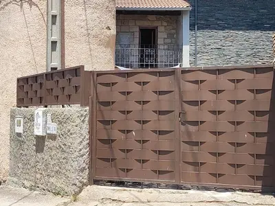 Edificio en el que se encuentra la casa o chalet