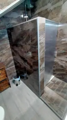 Un baño de Castella Aquae II Amplio loft para dos