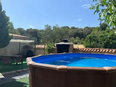 Piscina en o cerca de Casa Rural El Medico