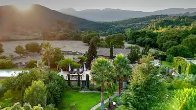 Paisaje cerca of this country house