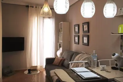 Una televisión o centro de entretenimiento en Markesa