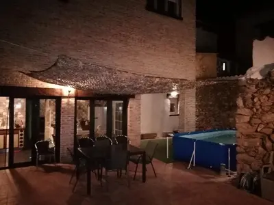 Piscina en o cerca de Casa Rural La Molina 4*
