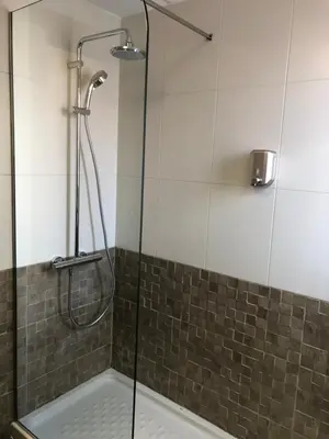 Un baño de Apartamentos Turísticos Ceres Parking Gratis
