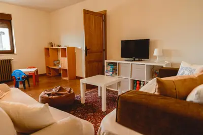 Una televisión o centro de entretenimiento en La pata del buey