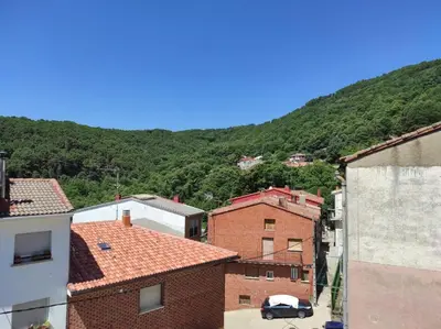 Vista general de una montaña o vista desde el apartamento