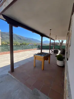 Vista general de una montaña o vista desde la casa o chalet