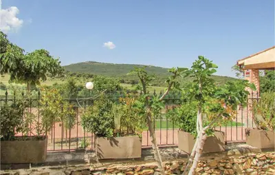 Plano de Awesome Home In Aldeanue De La Sierra