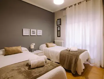 Cama o camas de una habitación en Vut. GALERIA DEL OESTE
