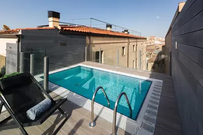 Piscina en o cerca de Catalonia Plaza Mayor Salamanca