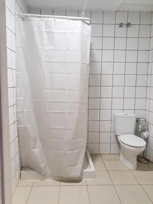 Un baño de Albergue la Fontanina ALCC00043
