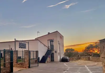 Edificio en el que se encuentra el albergue