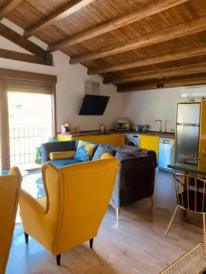 Una cocina o zona de cocina en Apartamentos en el Valle del Jerte Flores para Angela