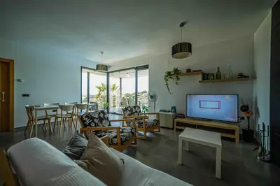 Una televisión o centro de entretenimiento en Casa Rural Paraje Valdefuentes **