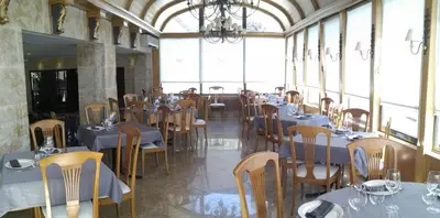 Un restaurante o sitio para comer en Hotel San Polo