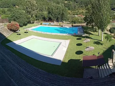 Piscina en o cerca de CR LA CUMBRE-Naturaleza, Confort y Desconexión con vistas a Sierra de Gata TR-CC-00490