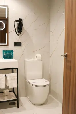 Un baño de Silken Rona Dalba