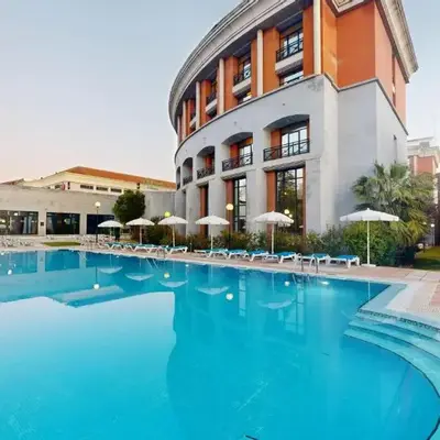 AZZ Mérida Medea Hotel