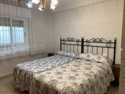 Cama o camas de una habitación en TRUJILLO CUÉNTAME -Apartamento bien equipado, de fácil aparcamiento y acceso-Ideal punto de partida de sus rutas
