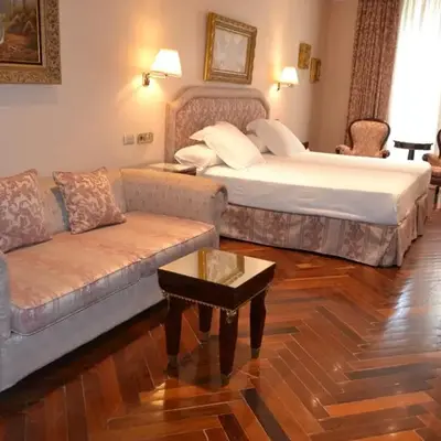 Hotel Alameda Palace
