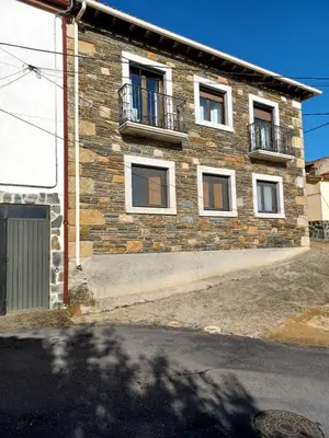 Edificio en el que se encuentra la casa o chalet
