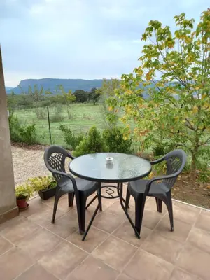 Paisaje cerca of this country house