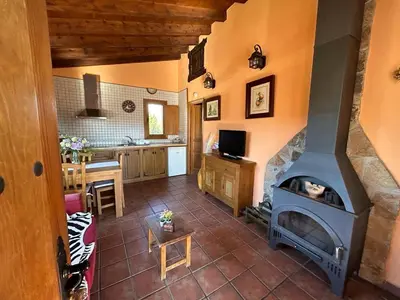 Una cocina o zona de cocina en Casa Rural Roja