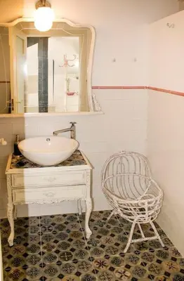 Un baño de Precioso estudio