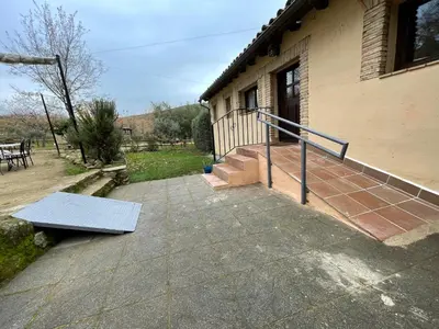 Edificio en el que se encuentra la casa o chalet