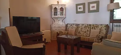 Una televisión o centro de entretenimiento en Finca La Josa, Candeleda, Gredos, VUTAV397