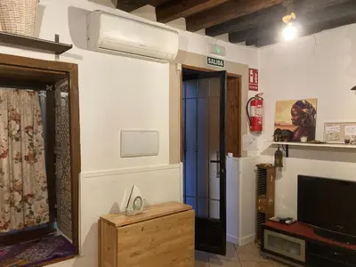 Una cocina o zona de cocina en La Casina Apartamento Turistico centro Plasencia AT-CC-0650