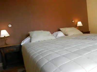 Cama o camas de una habitación en CASA REBOLLARES IIBIS