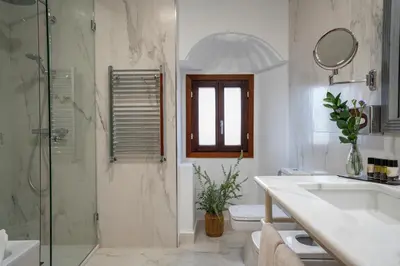 Un baño de Hospes Palacio de Arenales & Spa