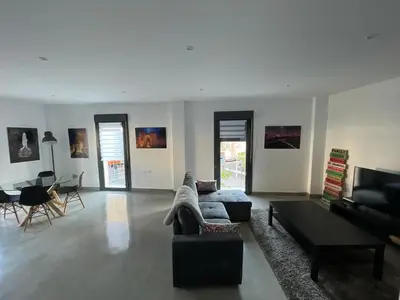 Zona de estar de El Mentidero AT-CC-00762