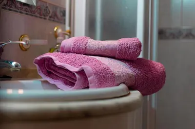 Un baño de El nido de Cigüeñas