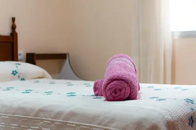 Cama o camas de una habitación en El nido de Cigüeñas