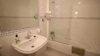 Un baño de Lagar La Pizarra Casa Rural