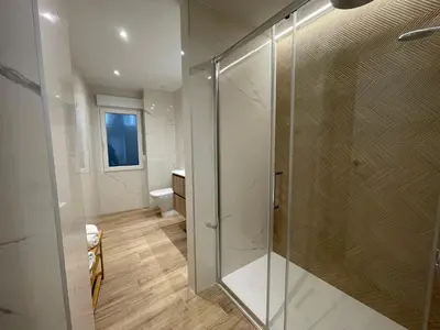 Un baño de VUT Correhuela