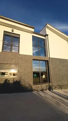 Edificio en el que se encuentra la casa o chalet