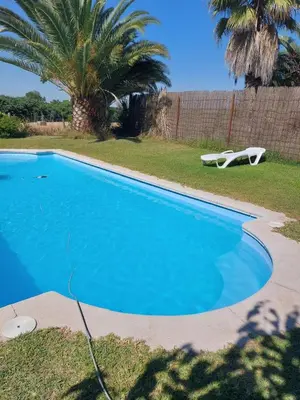 Piscina en o cerca de Higueras y Olivos
