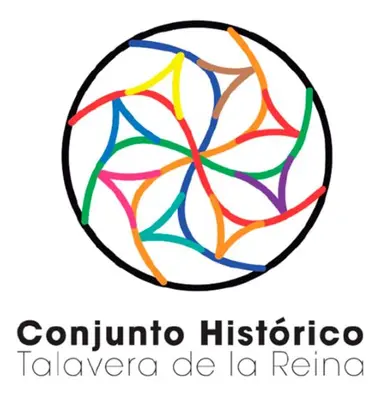 Certificado, premio, señal o documento que está expuesto en Apartamento La Muralla
